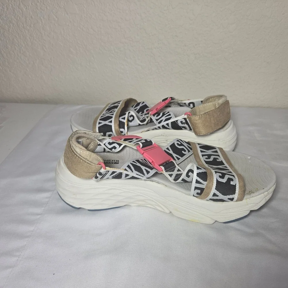 Skechers Max Cushioning Ultra Go Strappy Sandals Womens 8 White Black Pink SKX